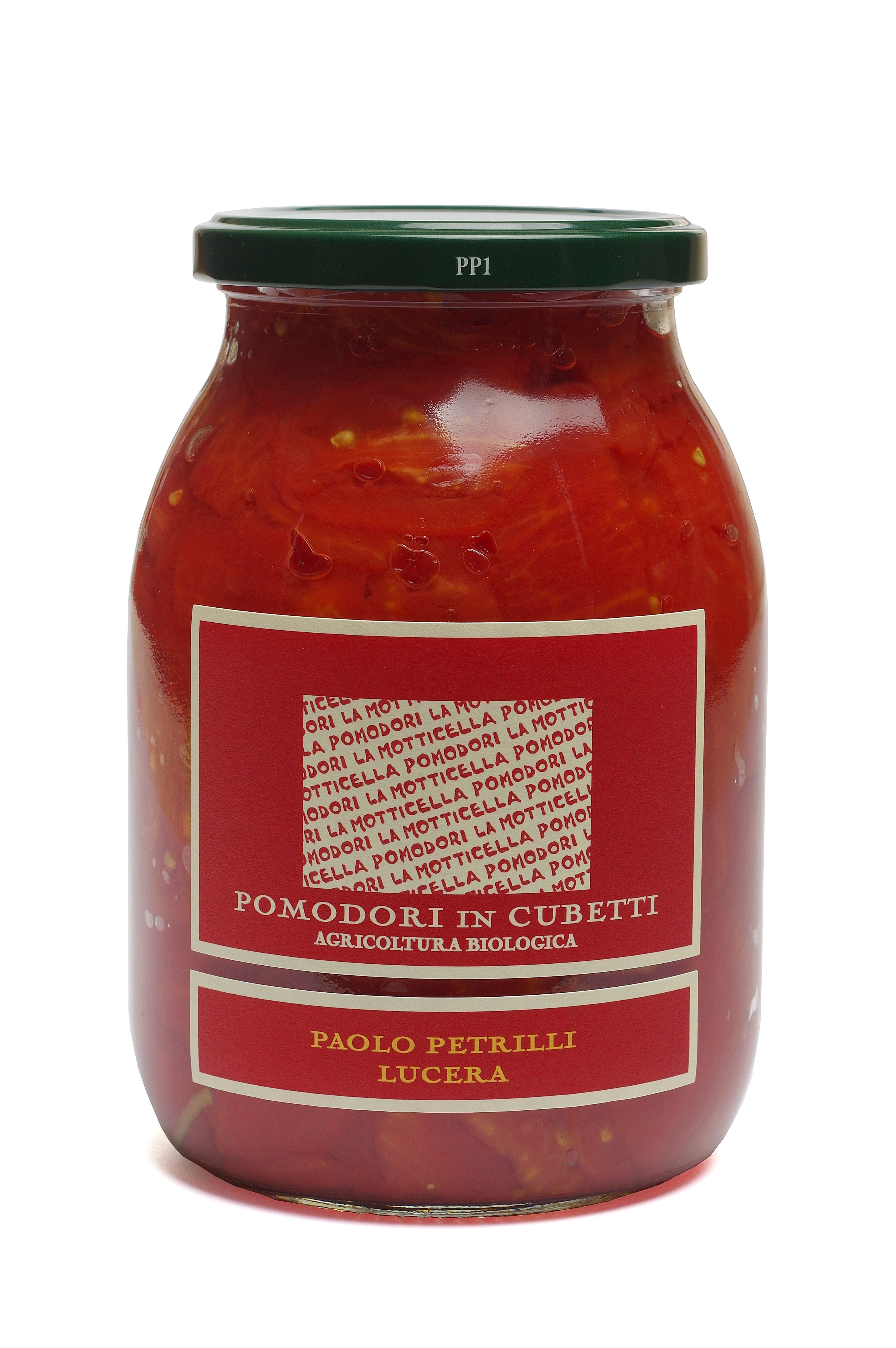Tomates orgánicos cortados en cubitos (Pomodori Cubettati)