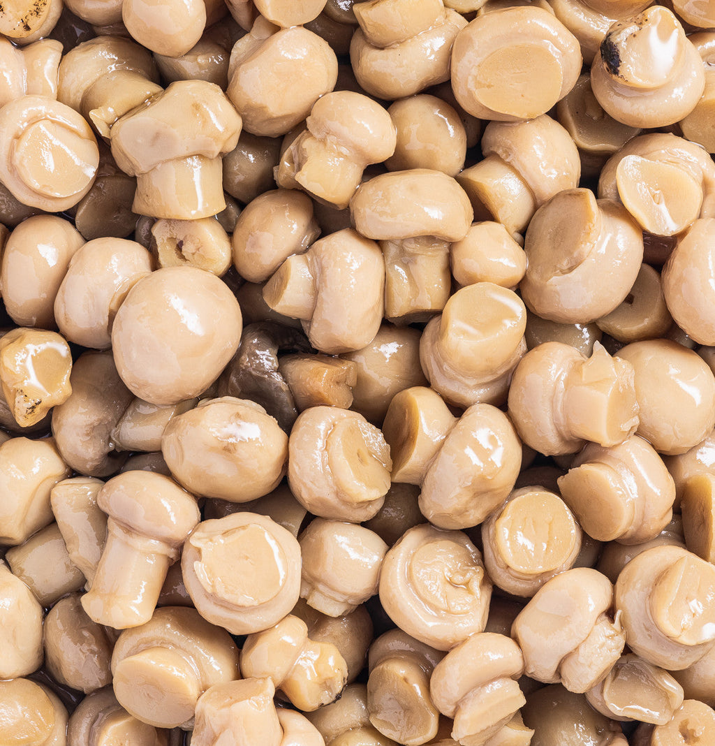Champignons entiers marinés
